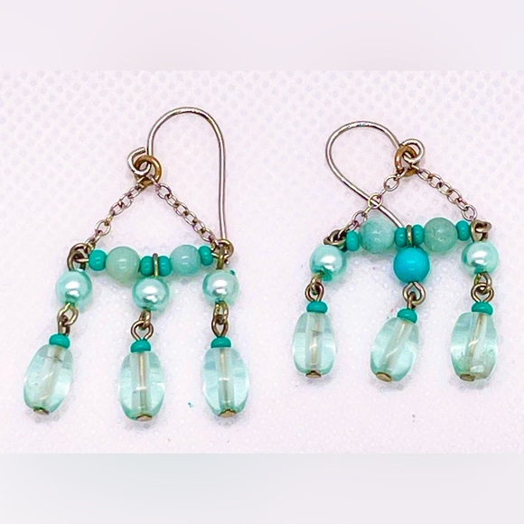 SIX PAIRS Pink and Blue Earrings in ONE Bundle!  Full Set of 6 Pairs / One Lot! - Picture 8 of 16